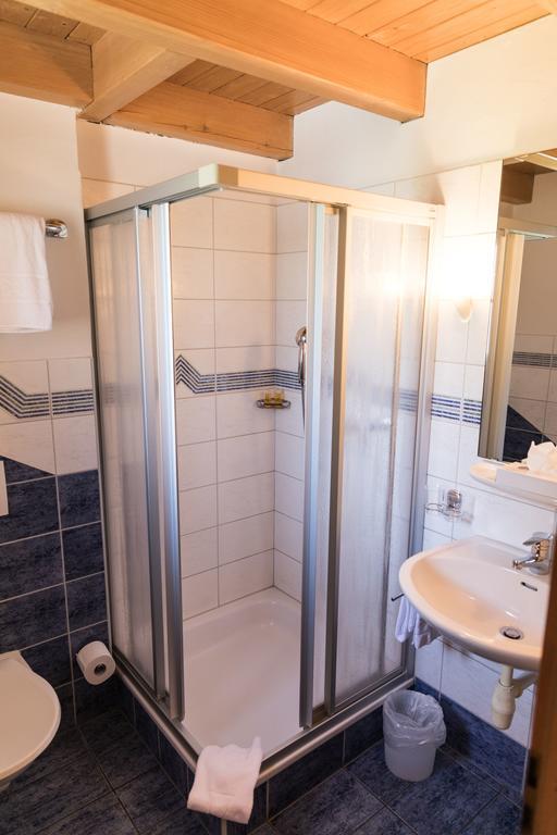 Schnider Bed&Breakfast Und Cafe Vals Zewnętrze zdjęcie