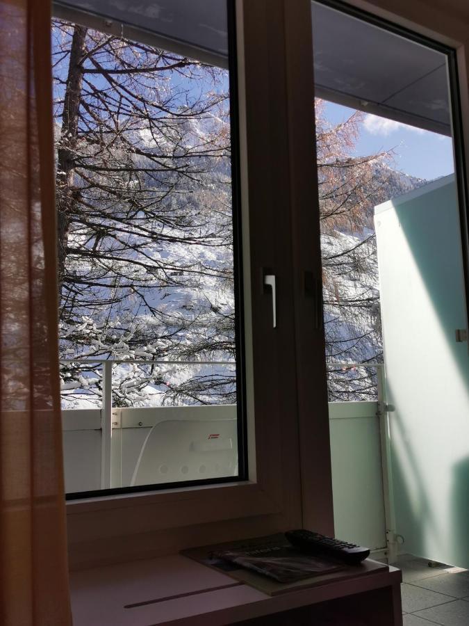 Schnider Bed&Breakfast Und Cafe Vals Zewnętrze zdjęcie